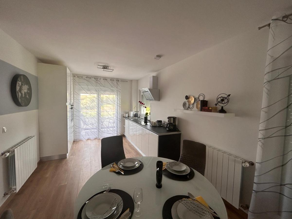 קארלובץ Apartmani Ana&Vesna מראה חיצוני תמונה